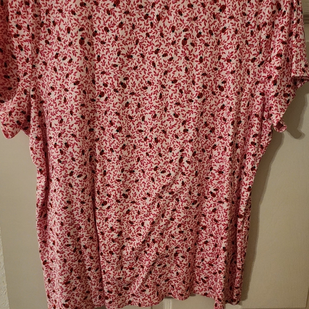 Ladybug classic tee